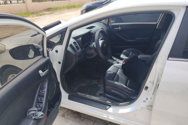 Used Kia K3S 2014 1.6L Automatic GLS Driver Seat