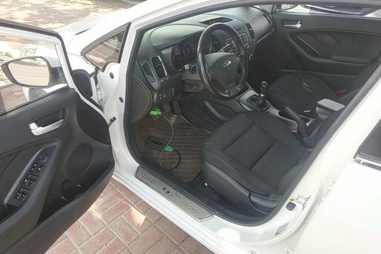 Used Kia K3S 2014 1.6L Manual GL Driver Seat