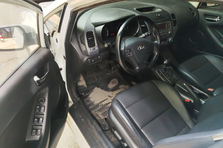 Used Kia K3S 2014 1.6L Automatic DLX Driver Seat