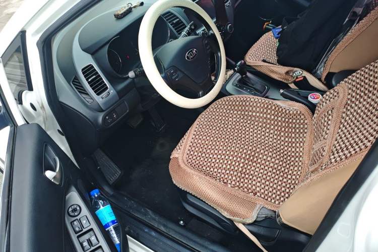 Used Kia K3S 2014 1.6L Automatic GLS Driver Seat
