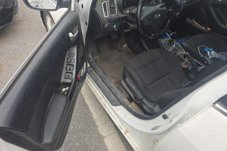Used Kia K3S 2014 1.6L Automatic GLS Driver Seat