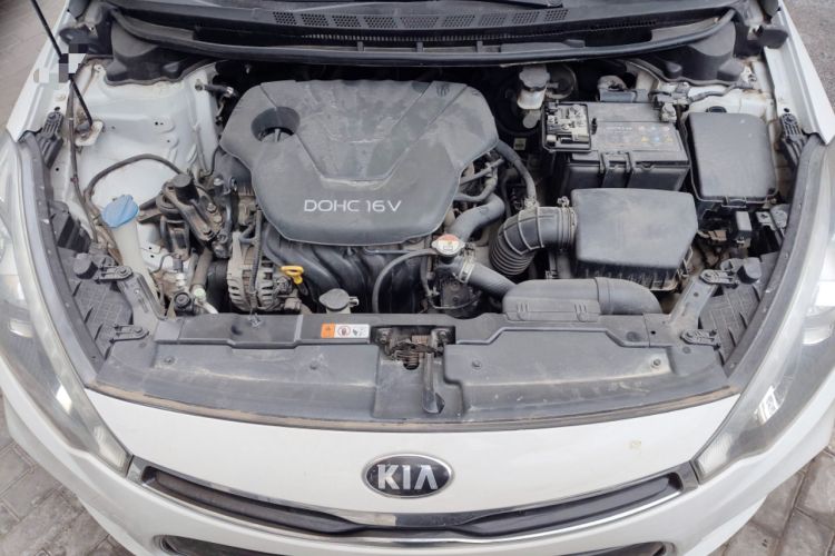 Used Kia K3S 2014 1.6L Automatic DLX Engine Bay