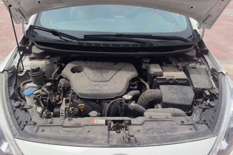 Used Kia K3S 2014 1.6L Automatic GLS Engine Bay