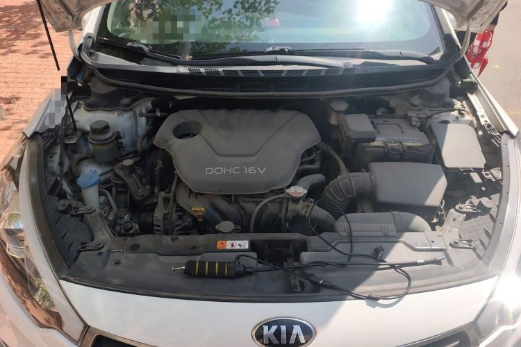 Used Kia K3S 2014 1.6L Automatic GL Engine Bay