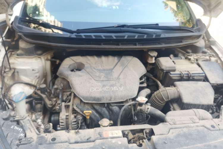 Used Kia K3S 2014 1.6L Automatic DLX Engine Bay