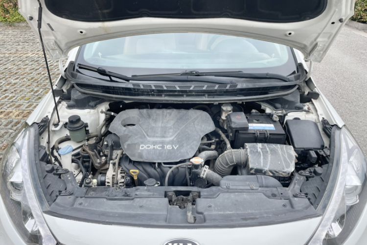 Used Kia K3S 2014 1.6L Automatic GLS Engine Bay