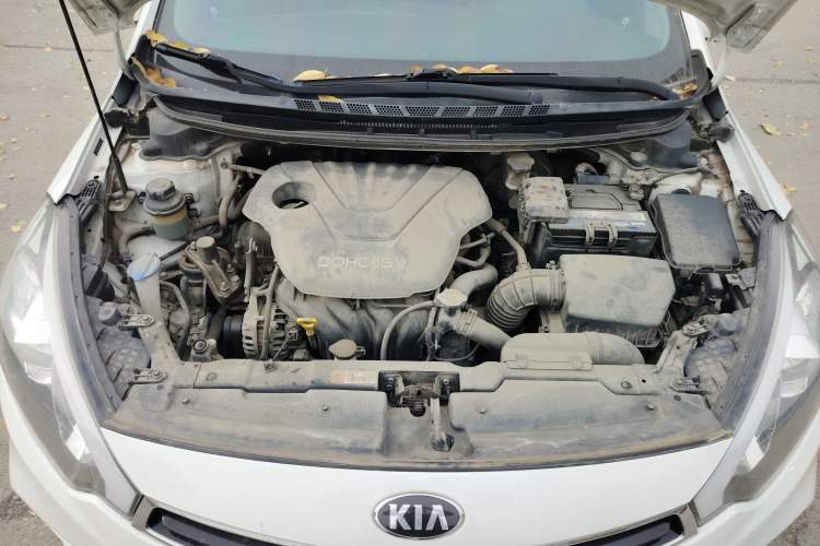 Used Kia K3S 2014 1.6L Automatic GL Engine Bay