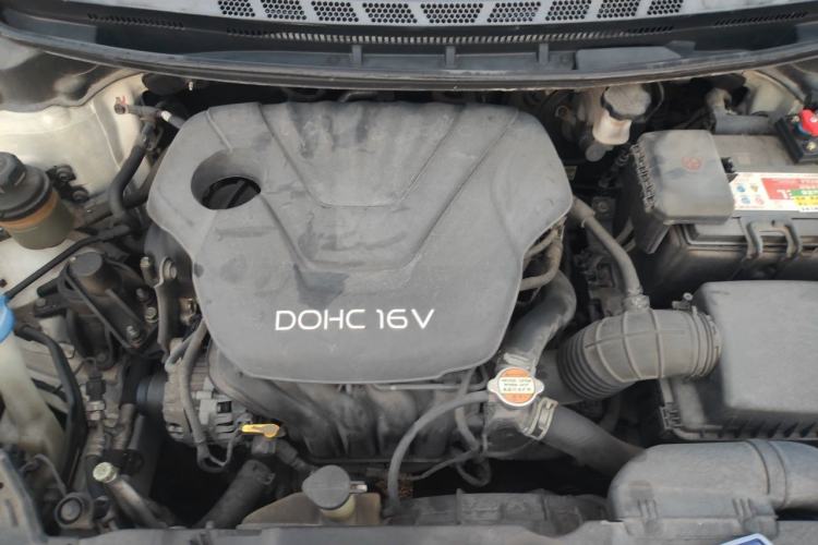 Used Kia K3S 2014 1.6L Automatic GLS Engine Bay