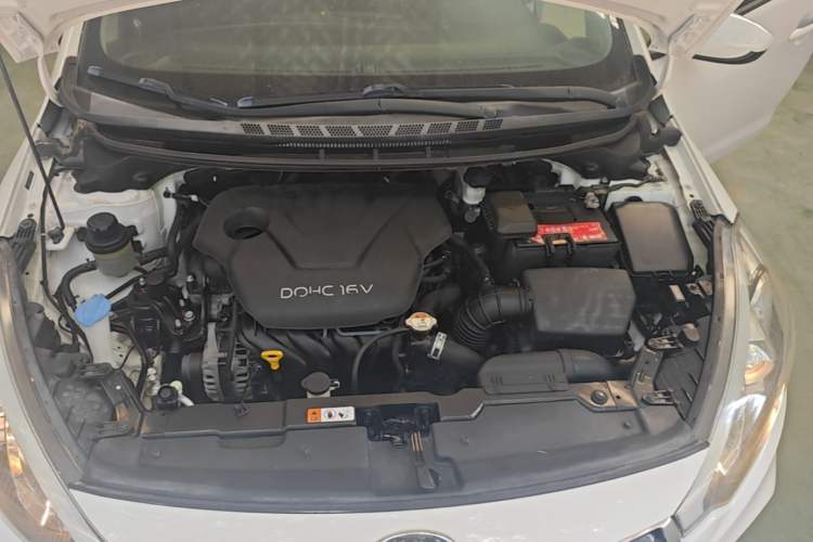 Used Kia K3S 2014 1.6L Manual GL Engine Bay