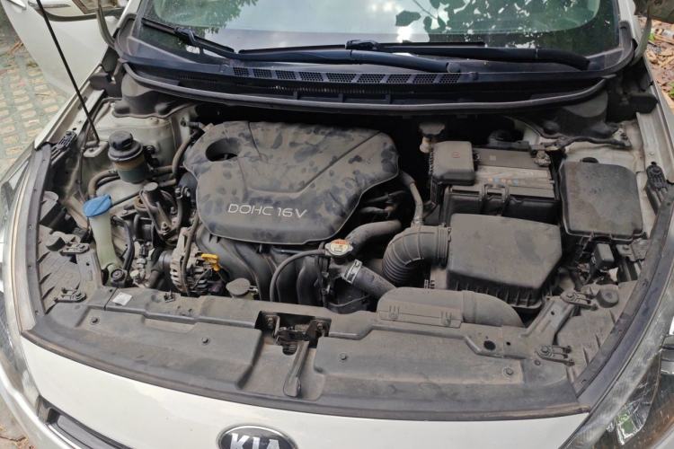 Used Kia K3S 2014 1.6L Automatic GLS Engine Bay