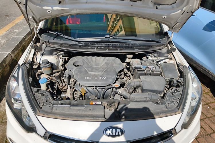 Used Kia K3S 2014 1.6L Automatic GL Engine Bay