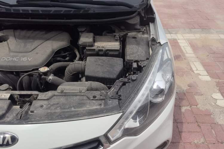 Used Kia K3S 2014 1.6L Automatic GLS Engine Bay Left
