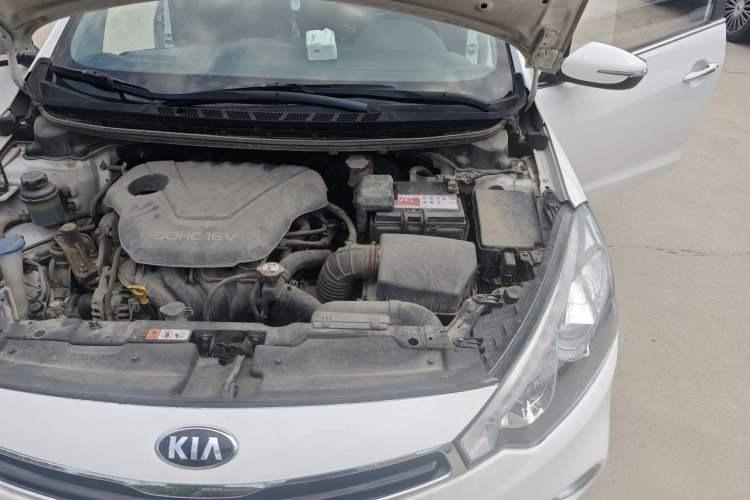 Used Kia K3S 2014 1.6L Manual GLS Engine Bay Left