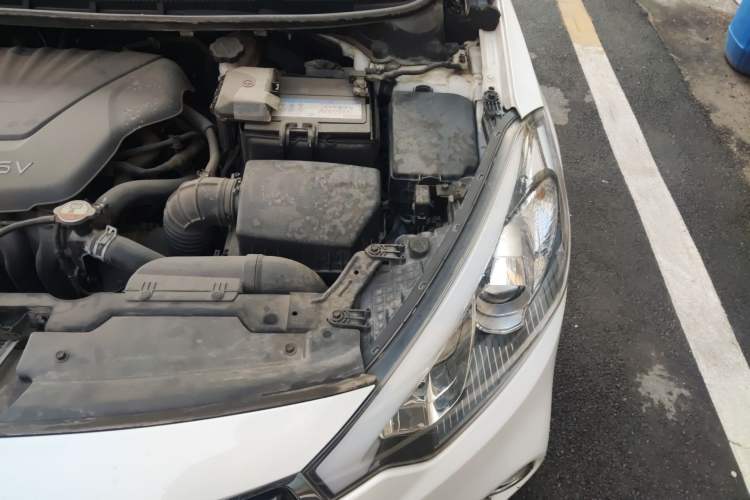 Used Kia K3S 2014 1.6L Automatic GL Engine Bay Left