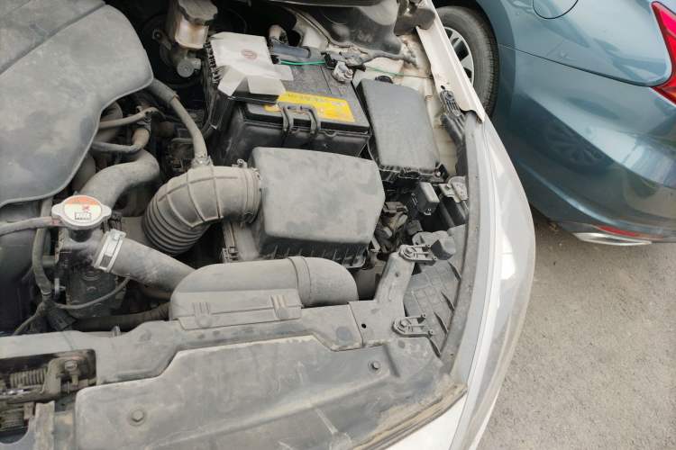 Used Kia K3S 2014 1.6L Automatic GL Engine Bay Left