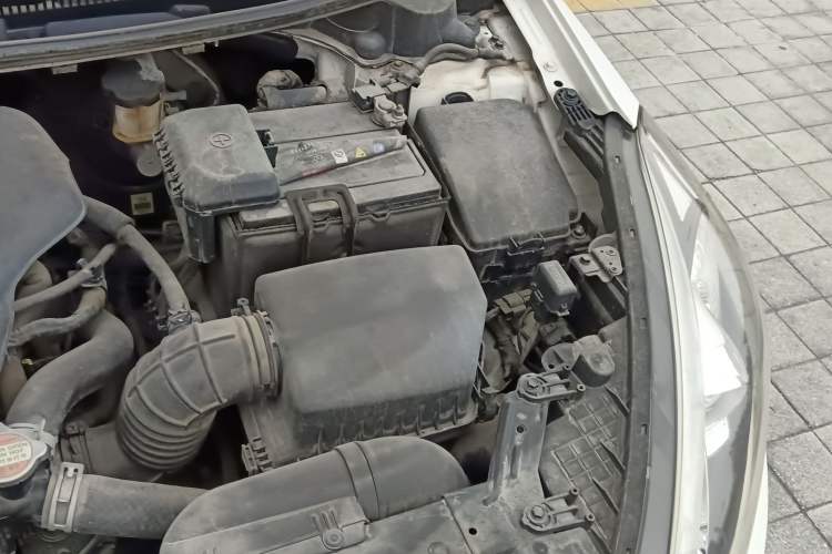 Used Kia K3S 2014 1.6L Automatic GLS Engine Bay Left