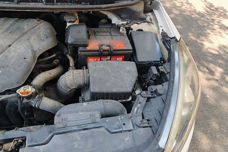 Used Kia K3S 2014 1.6L Automatic GLS Engine Bay Left
