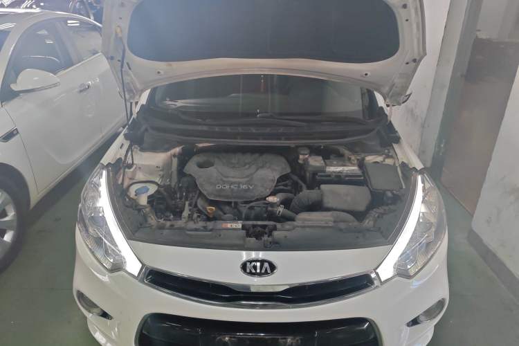 Used Kia K3S 2014 1.6L Automatic DLX Engine Bay