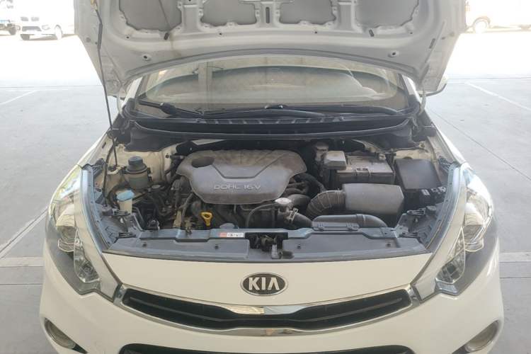 Used Kia K3S 2014 1.6L Manual GL Engine Bay
