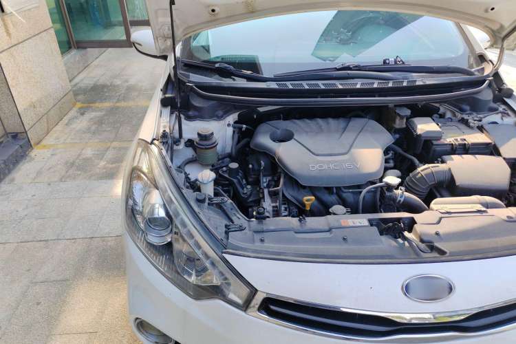 Used Kia K3S 2014 1.6L Automatic GLS Engine Bay Right