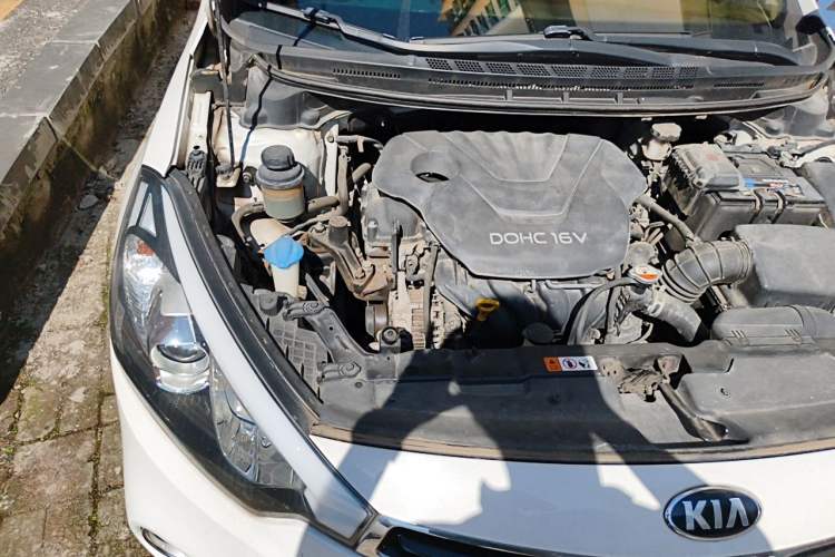 Used Kia K3S 2014 1.6L Automatic GL Engine Bay Right