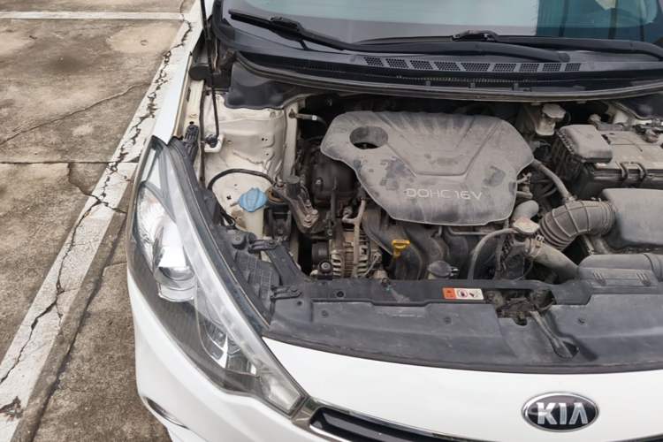 Used Kia K3S 2014 1.6L Automatic DLX Engine Bay Right