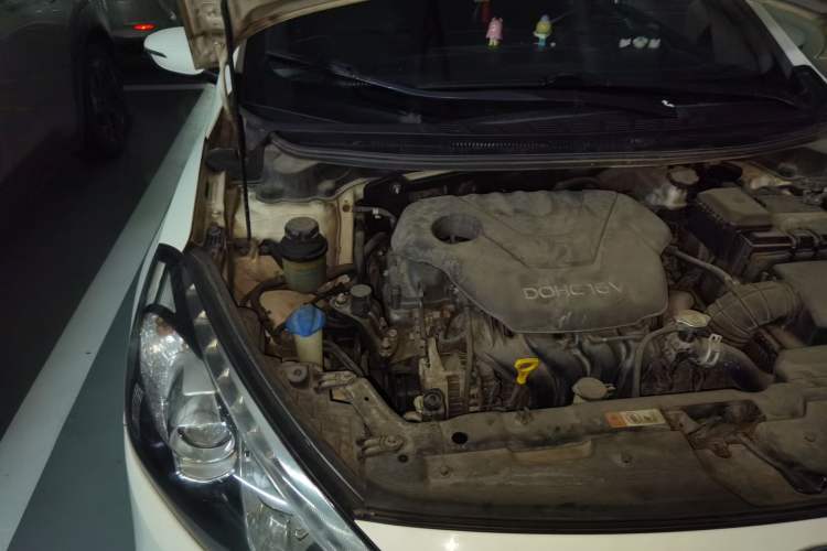 Used Kia K3S 2014 1.6L Automatic GLS Engine Bay Right