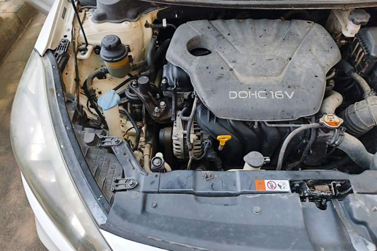 Used Kia K3S 2014 1.6L Automatic GLS Engine Bay Right