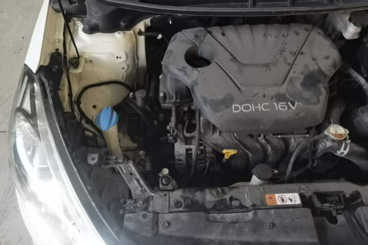 Used Kia K3S 2014 1.6L Automatic DLX Engine Bay Right