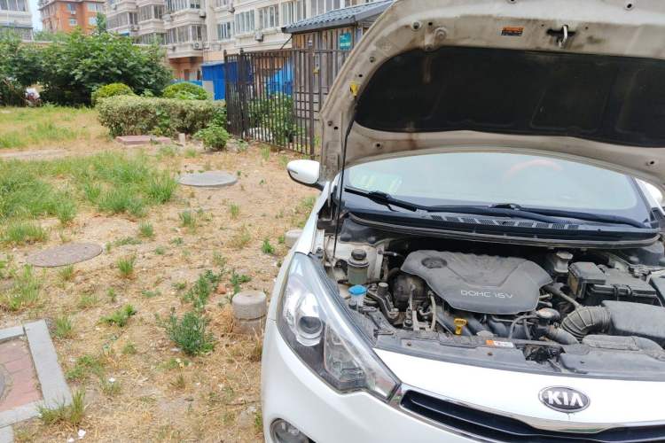 Used Kia K3S 2014 1.6L Automatic GLS Engine Bay Right