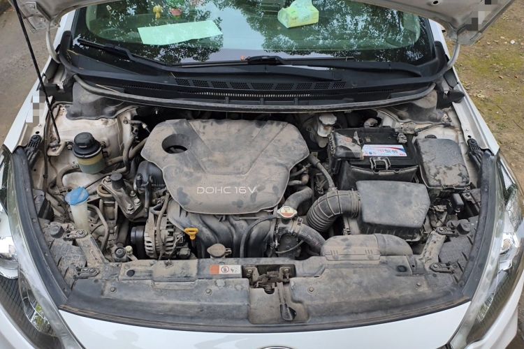 Used Kia K3S 2014 1.6L Automatic GLS Engine Bay