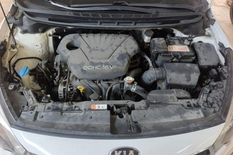 Used Kia K3S 2014 1.6L Automatic DLX Engine Bay