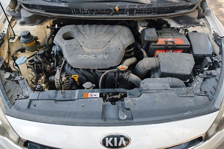 Used Kia K3S 2014 1.6L Automatic GLS Engine Bay