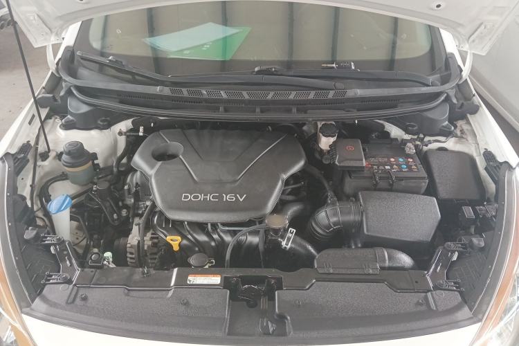 Used Kia K3S 2014 1.6L Automatic GL Engine Bay
