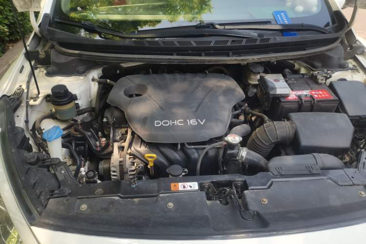 Used Kia K3S 2014 1.6L Automatic GL Engine Bay