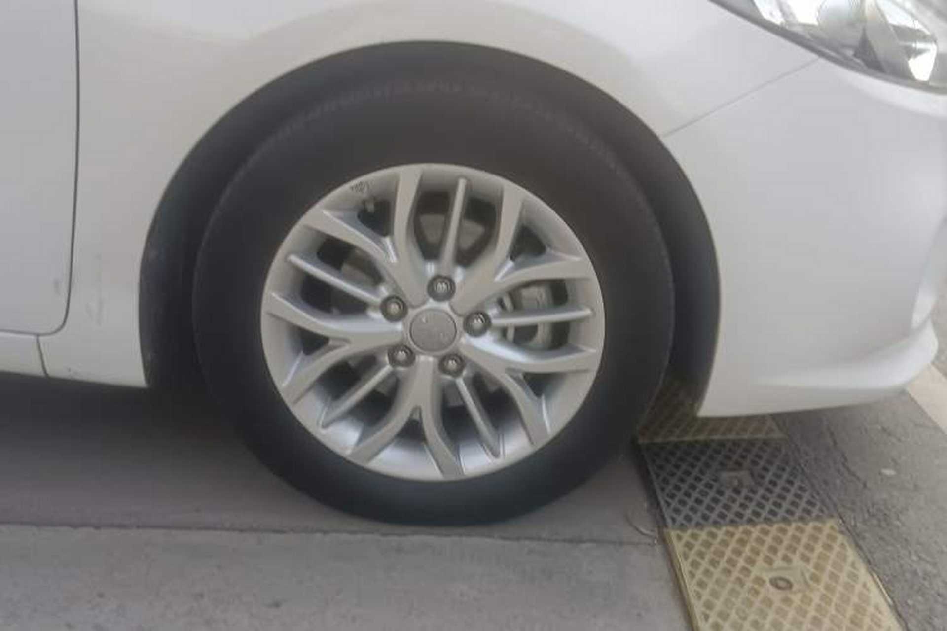 Used Kia K3S 2014 1.6L Automatic DLX Exterior 2