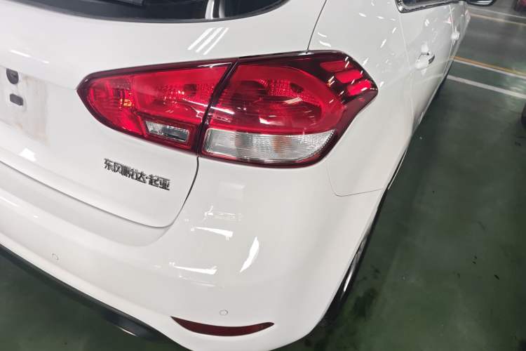 Used Kia K3S 2014 1.6L Automatic DLX Exterior 3