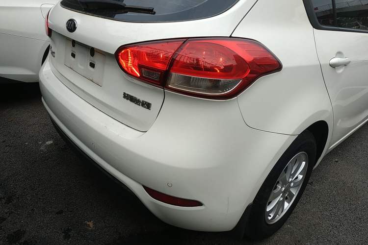 Used Kia K3S 2014 1.6L Automatic GL Exterior 3