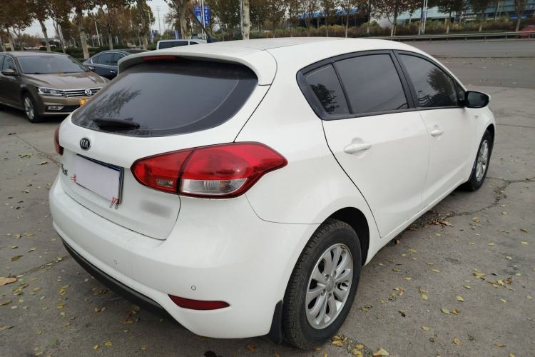 Used Kia K3S 2014 1.6L Automatic GL Exterior 5