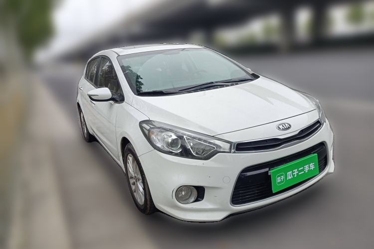 Used Kia K3S 2014 1.6L Automatic GLS Front Right 45 Deg
