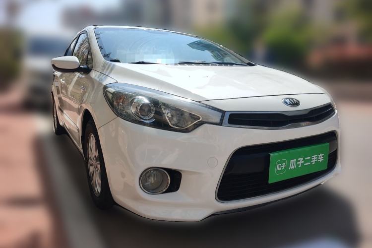 Used Kia K3S 2014 1.6L Automatic GL Front Right 45 Deg