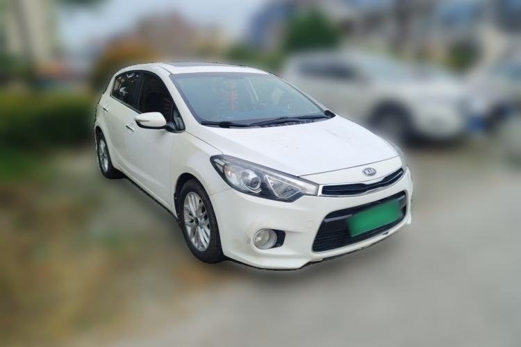 Used Kia K3S 2014 1.6L Automatic GLS Front Right 45 Deg