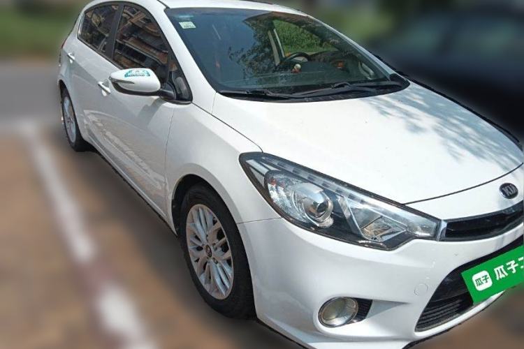 Used Kia K3S 2014 1.6L Automatic GLS Front Right 45 Deg