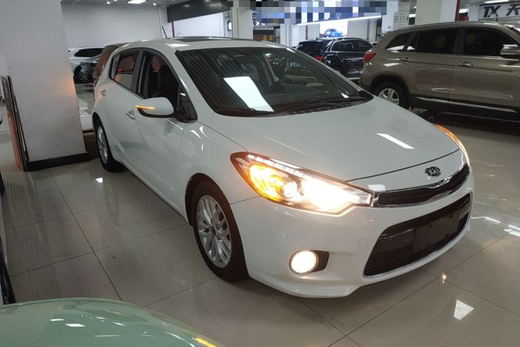 Used Kia K3S 2014 1.6L Automatic GLS Front Right 45 Deg