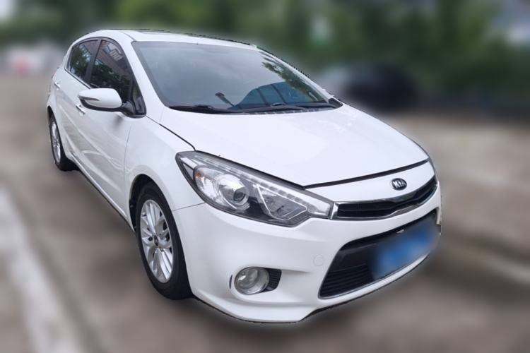 Used Kia K3S 2014 1.6L Automatic DLX Front Right 45 Deg