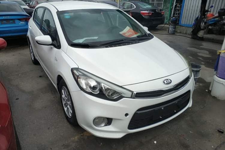 Used Kia K3S 2014 1.6L Automatic GL Front Right 45 Deg