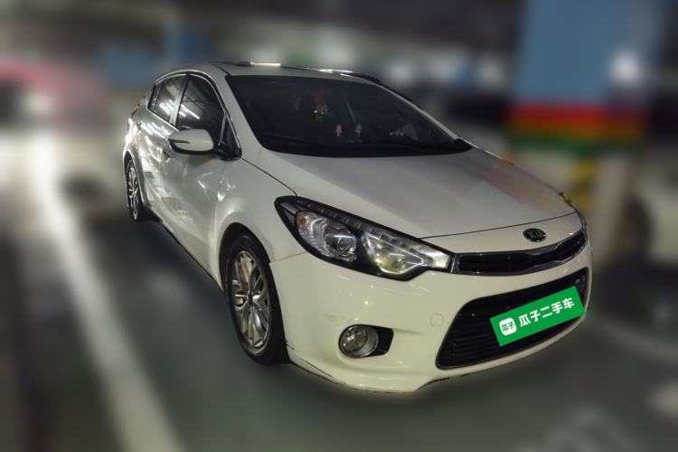 Used Kia K3S 2014 1.6L Automatic GLS Front Right 45 Deg