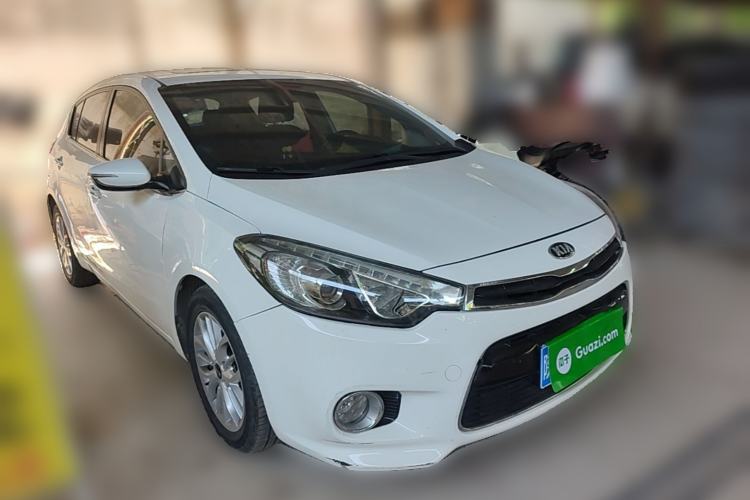 Used Kia K3S 2014 1.6L Automatic DLX Front Right 45 Deg