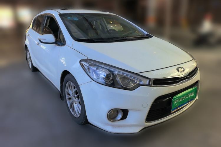 Used Kia K3S 2014 1.6L Manual GLS Front Right 45 Deg