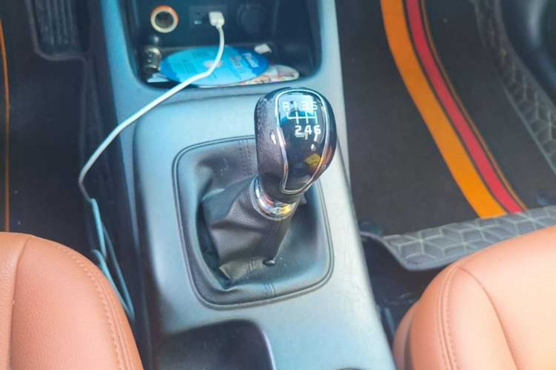 Used Kia K3S 2014 1.6L Manual GLS Gear Lever
